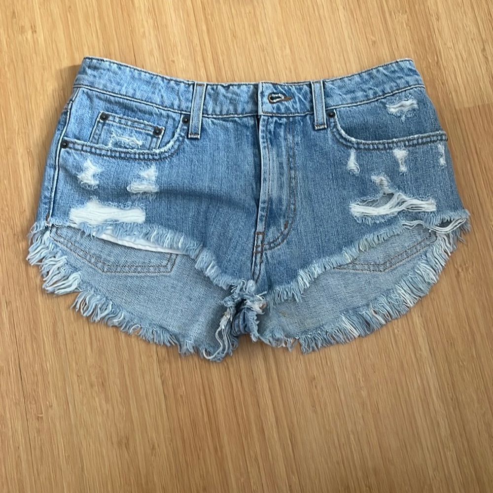 Carmar jean shorts